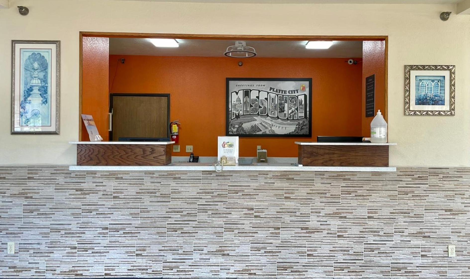 ซูเปอร์ 8 บาย วินด์แฮม แพลต ซิตี้ แคนซัสซิตี้ แอเรีย Hotel Platte City ภายนอก รูปภาพ