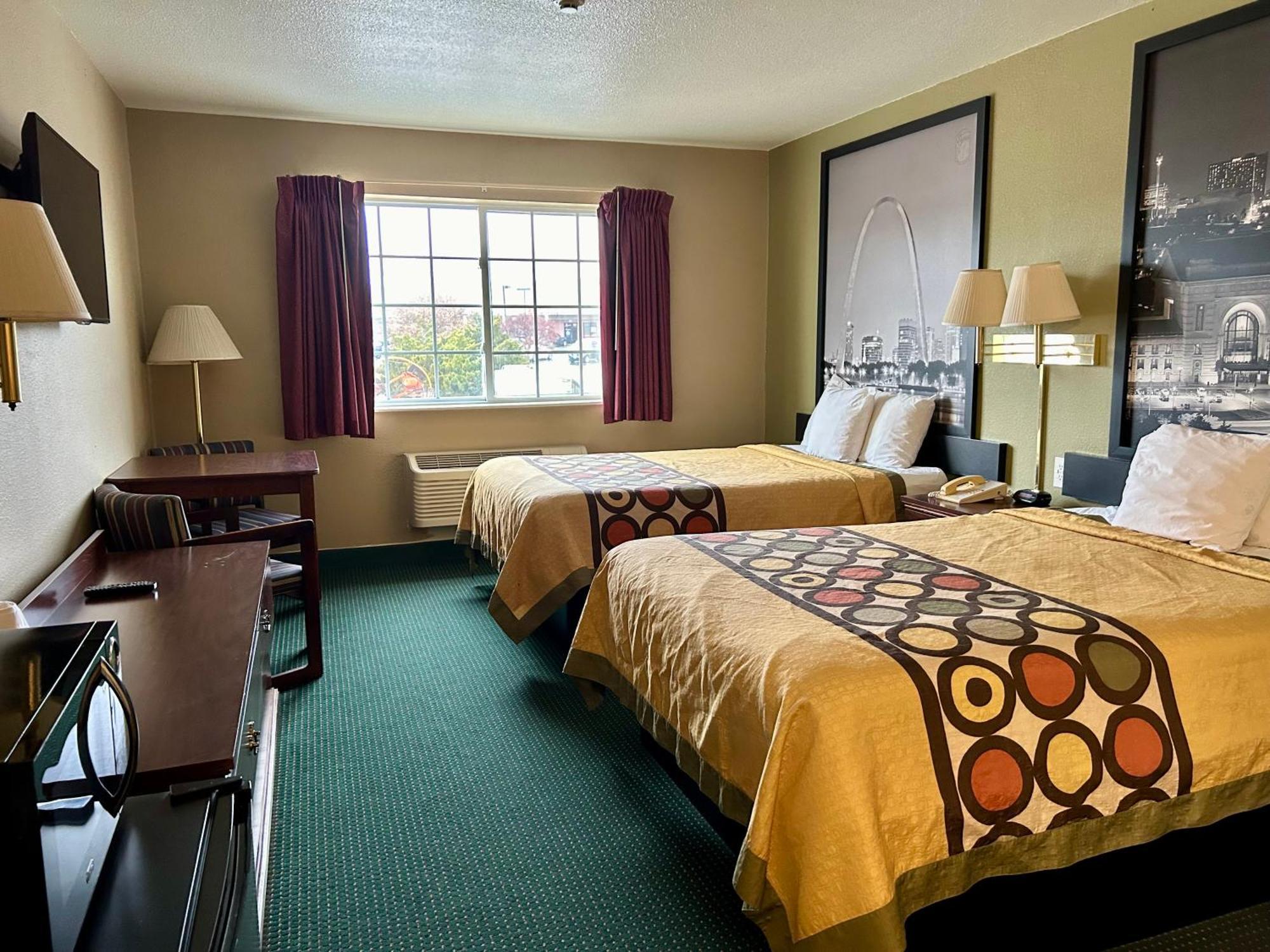 ซูเปอร์ 8 บาย วินด์แฮม แพลต ซิตี้ แคนซัสซิตี้ แอเรีย Hotel Platte City ภายนอก รูปภาพ
