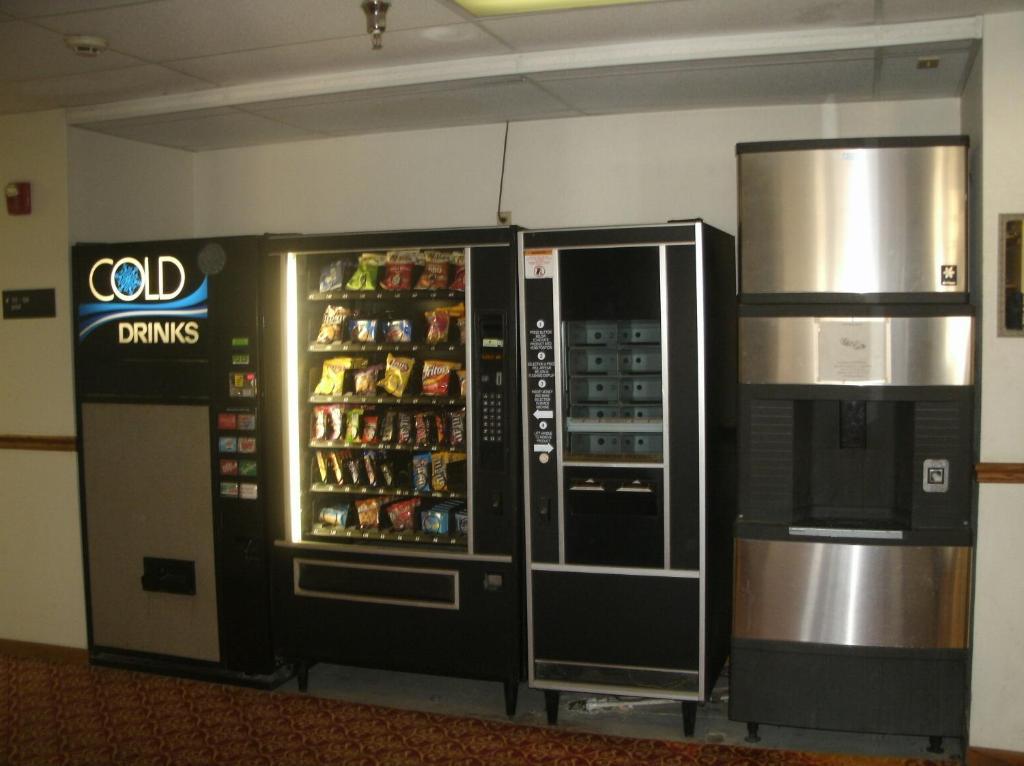 ซูเปอร์ 8 บาย วินด์แฮม แพลต ซิตี้ แคนซัสซิตี้ แอเรีย Hotel Platte City ภายนอก รูปภาพ
